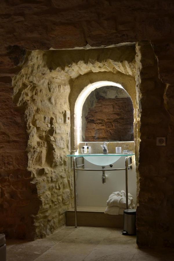 Chambre D'Hote Romantique Avec Spa Privatif Domaine Les Nuits Envoutees - Vezenobres Экстерьер фото